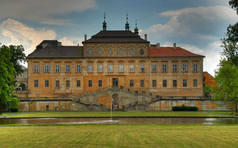 замки и дворцы Чехии